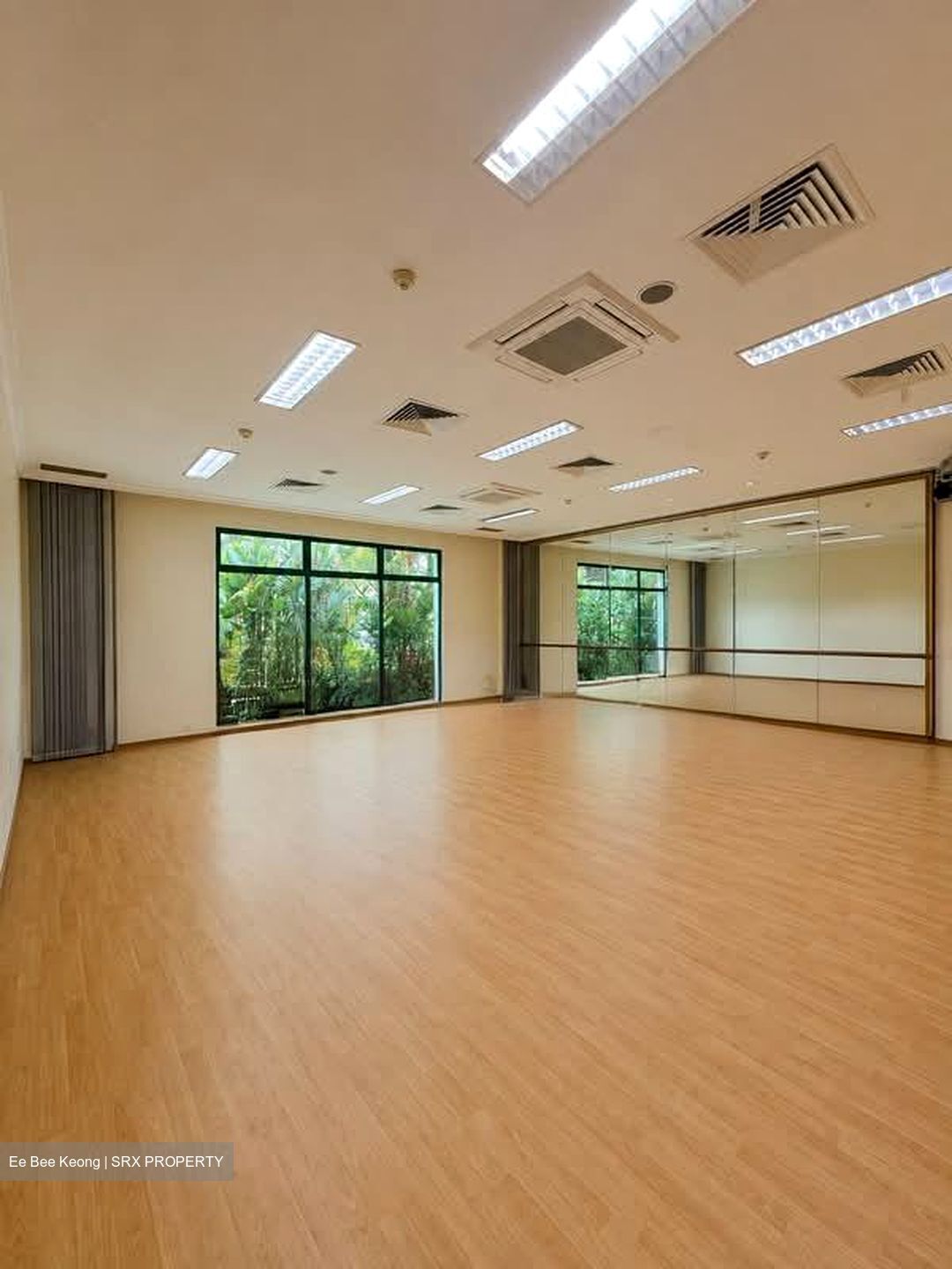 Choa Chu Kang Way (D23), Retail #601946531